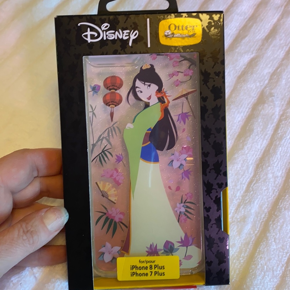 NIB Disney Otter box for IPhone 7 & 8 plus
